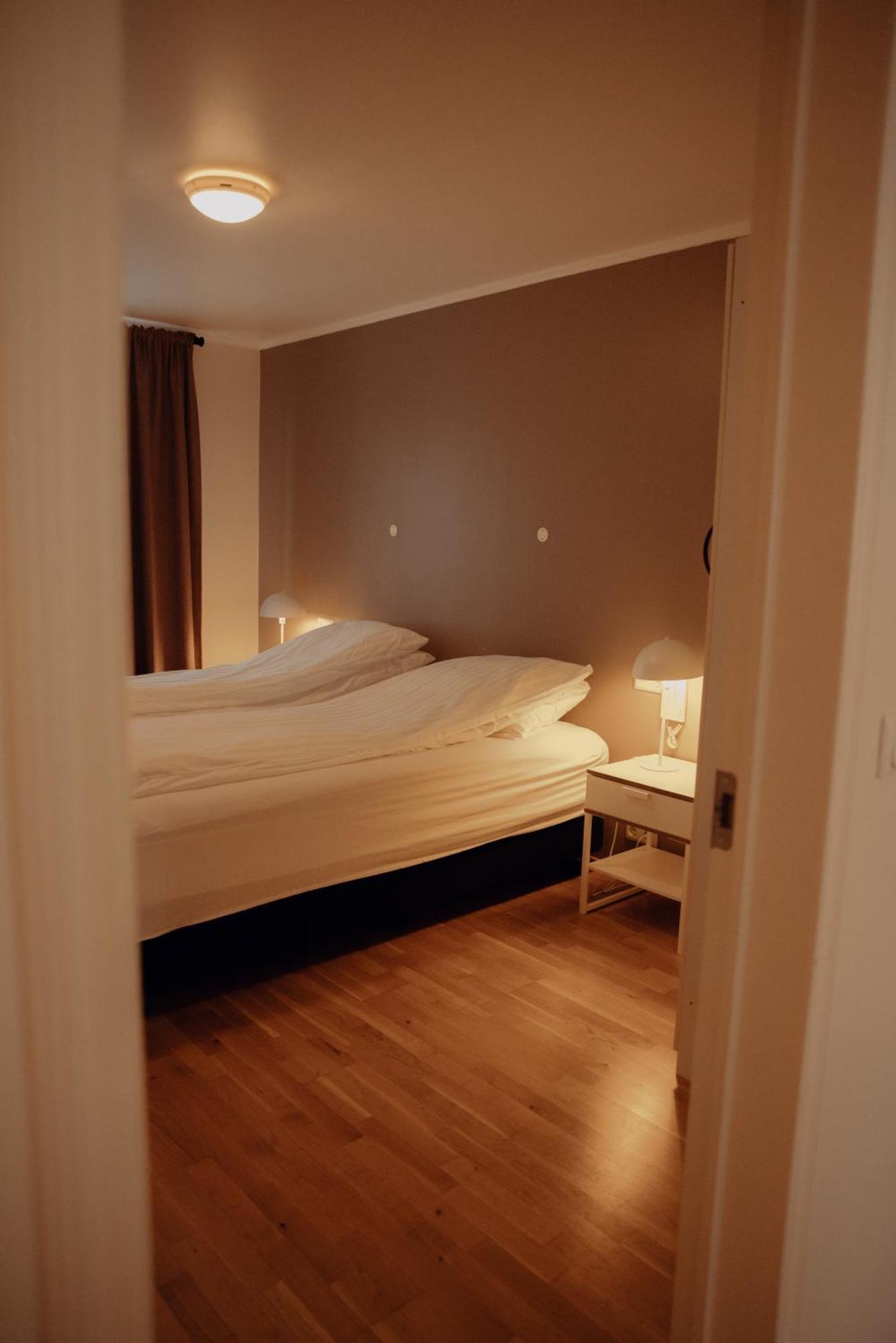 Gamli Skolinn Husavik Luaran gambar